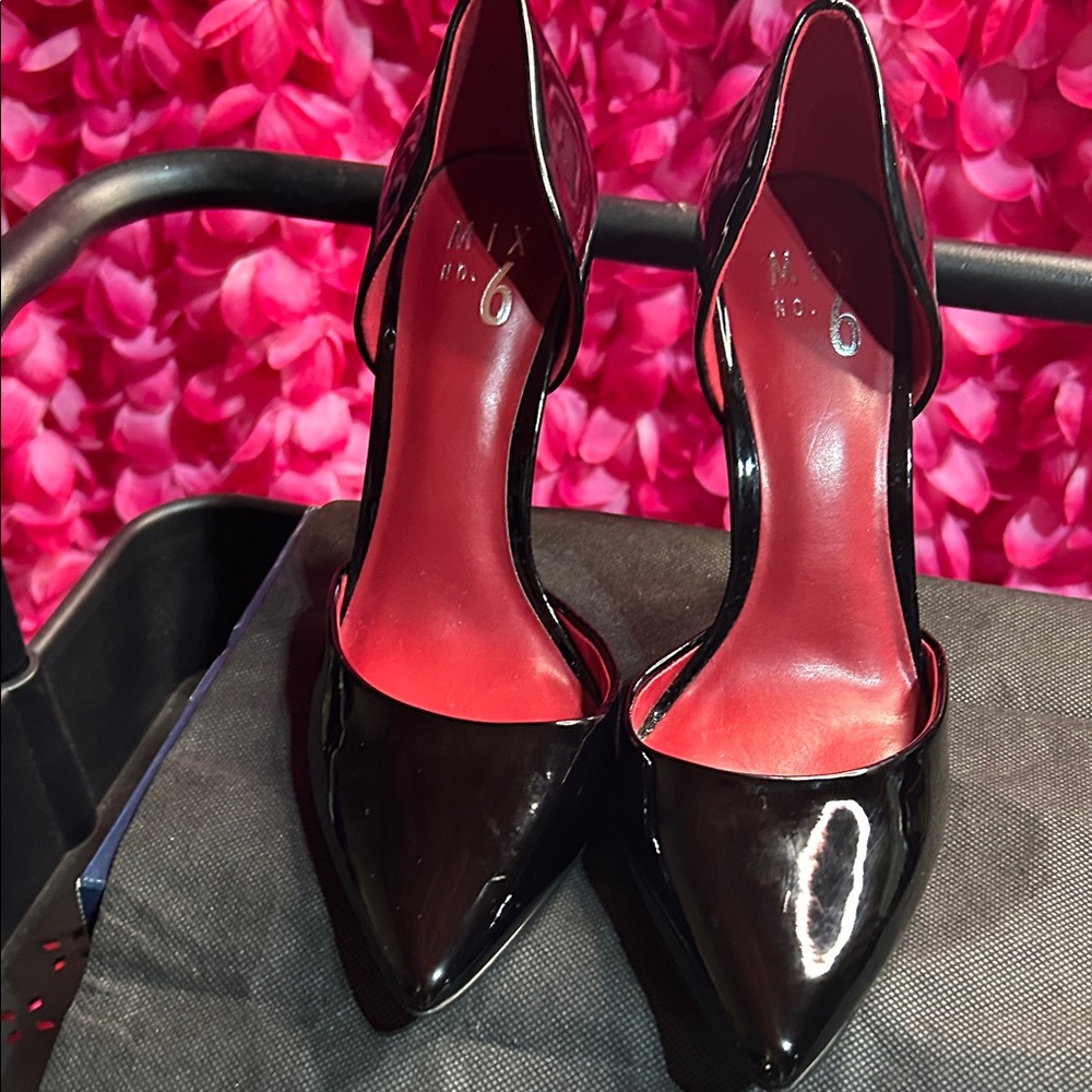 Mix No. 6 Black Patent Heels
